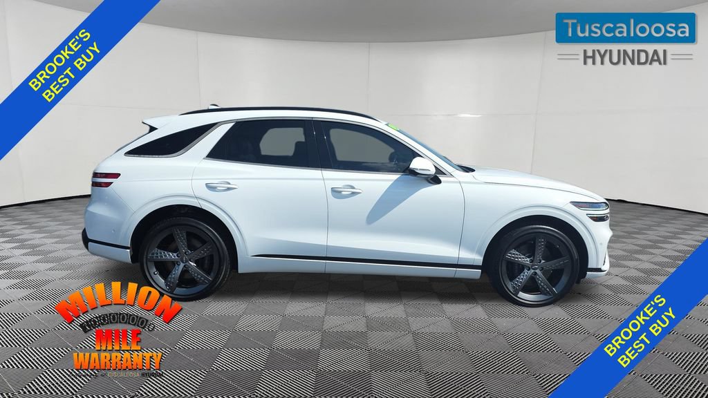 Used 2024 Genesis GV70 3.5T Sport w/ Sport Prestige Package AWD/4WD image 9