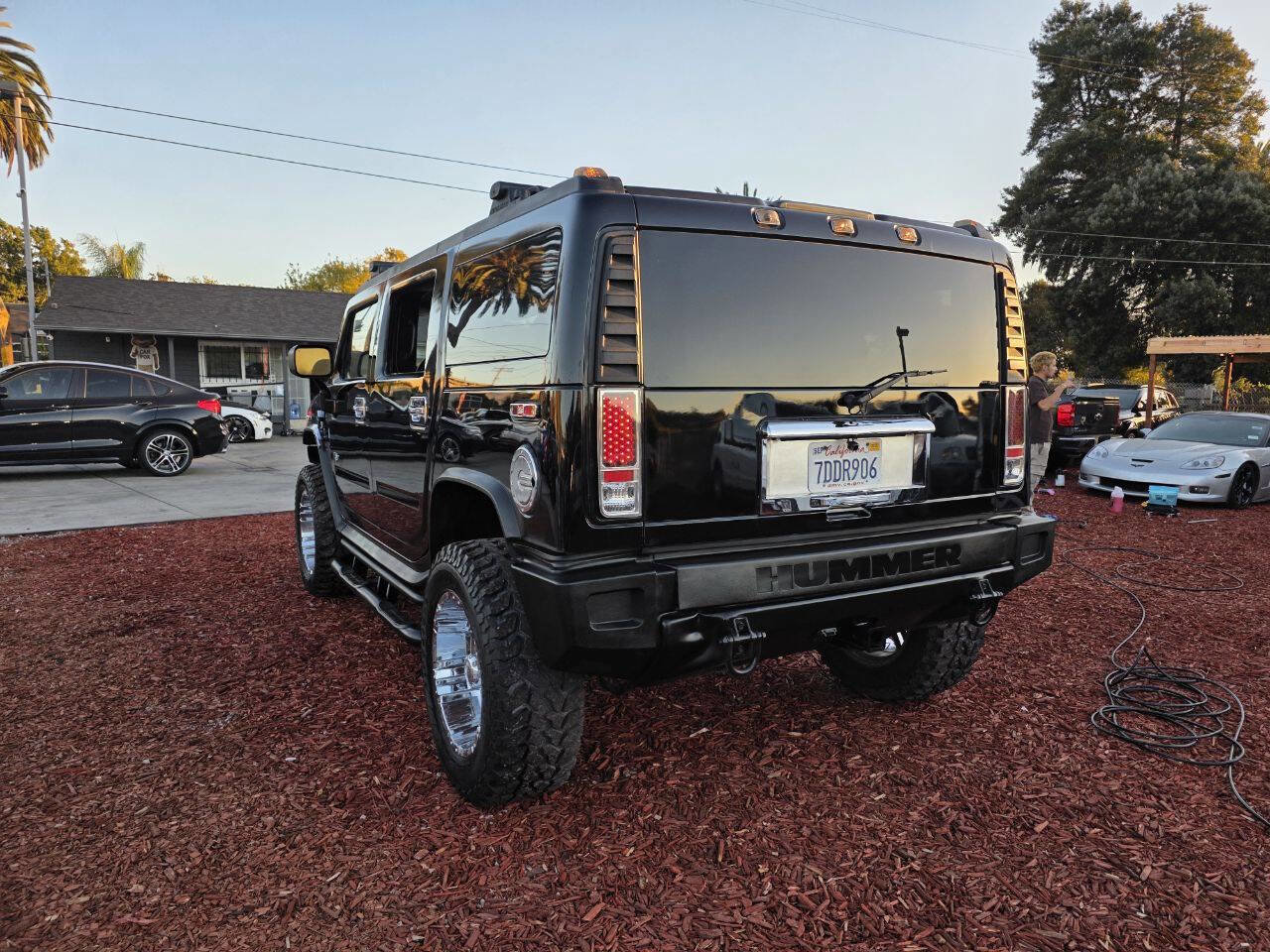 Used 2005 HUMMER H2 image 8