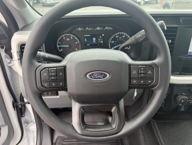 New 2026 Ford F350 XL w/ FX4 Off-Road Package AWD/4WD image 19