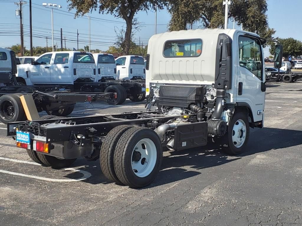New 2025 Chevrolet Low Cab Forward 5500 XD image 4