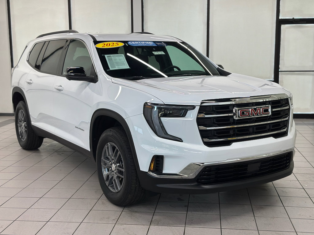 Used 2025 GMC Acadia Elevation image 1