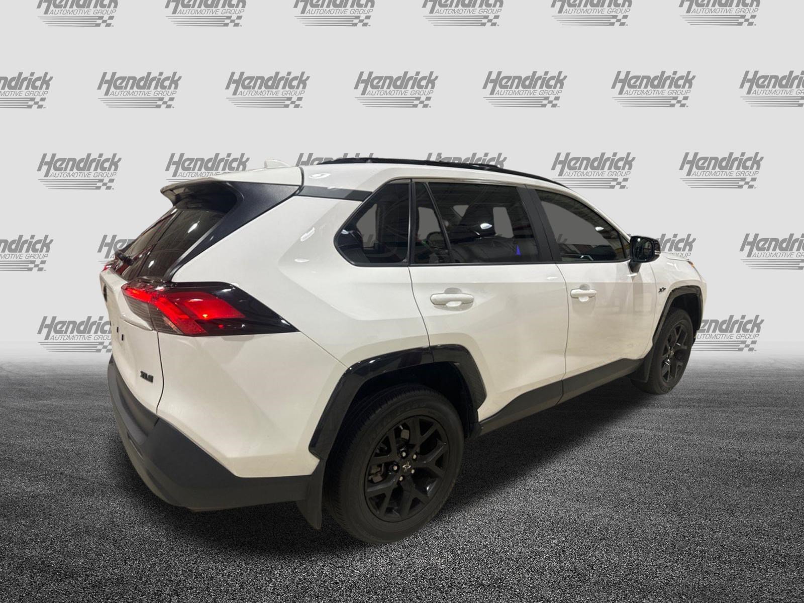 Used 2024 Toyota RAV4 XLE w/ Convenience Package FWD image 6