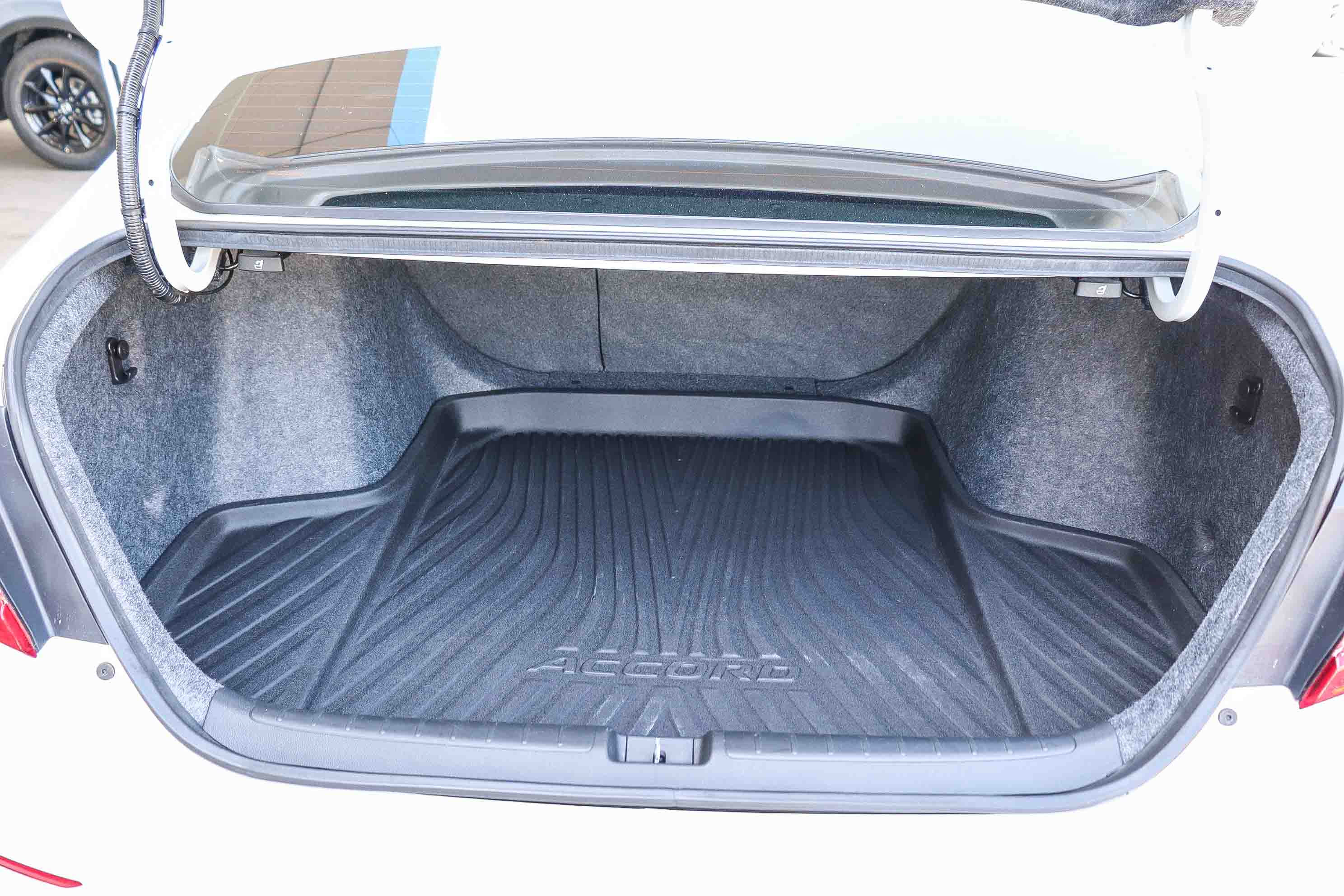 Certified 2022 Honda Accord Sport image 30