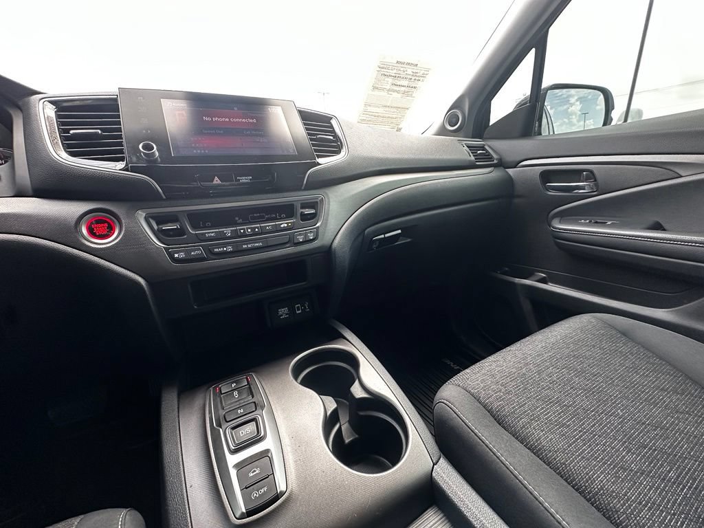 Used 2022 Honda Ridgeline Sport image 13