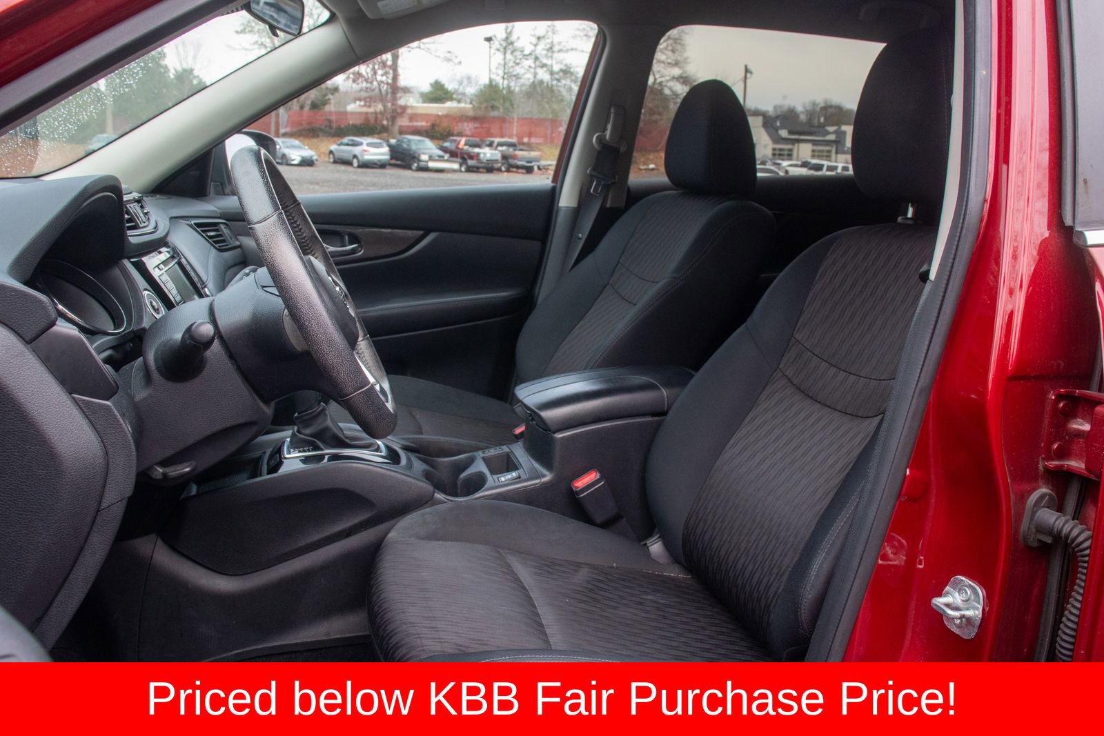 Used 2019 Nissan Rogue SV image 13