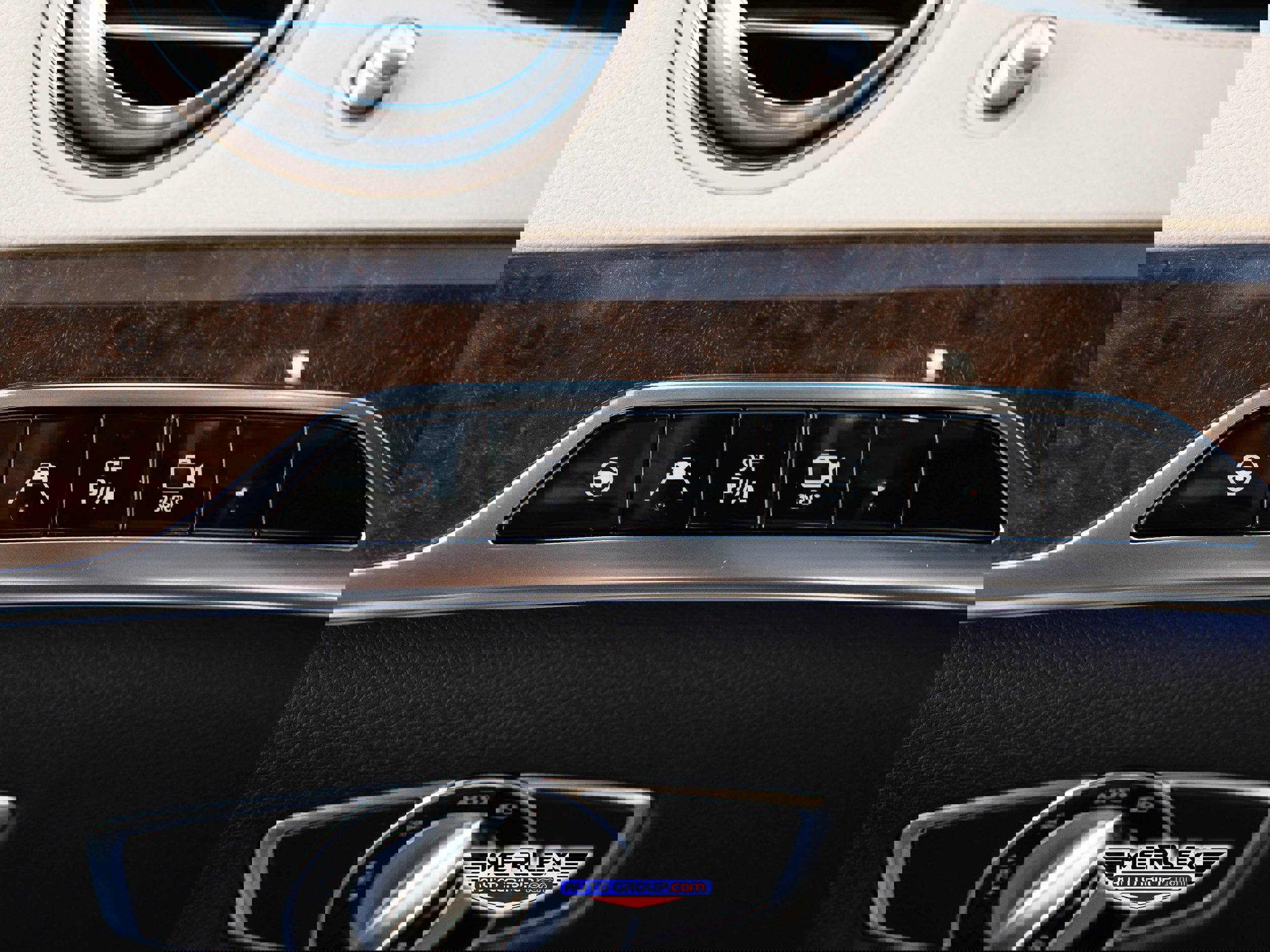 Used 2015 Mercedes-Benz S 550 Sedan image 39