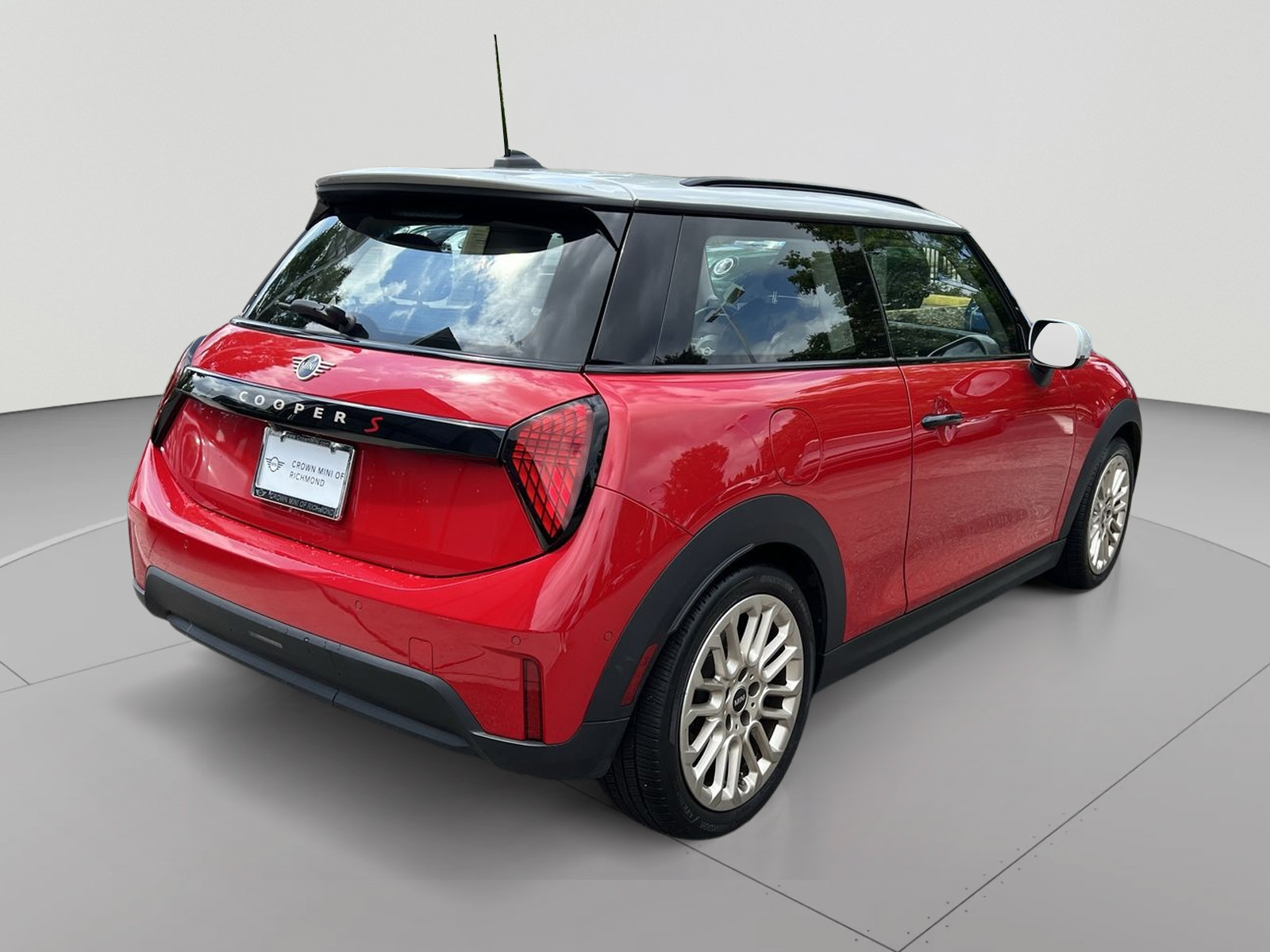 Used 2025 MINI Cooper S FWD image 13
