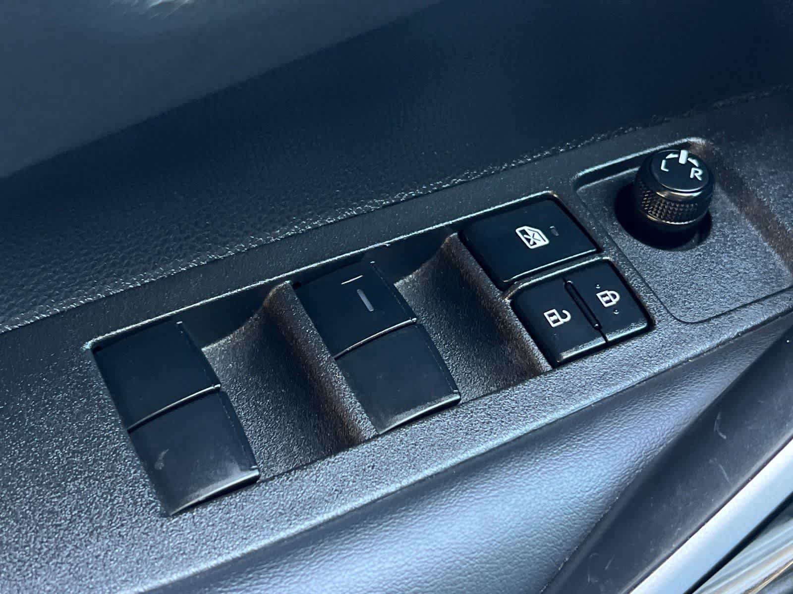Used 2025 Toyota Corolla XSE FWD image 14