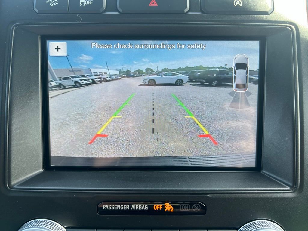 Used 2018 Ford Expedition XLT w/ Equipment Group 202A AWD/4WD image 29