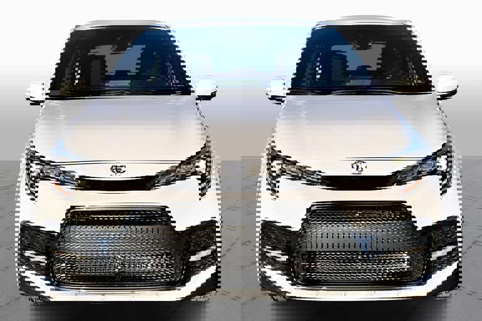 Used 2022 Toyota Corolla SE image 4