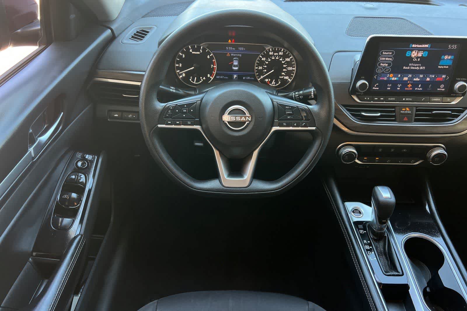 Used 2023 Nissan Altima 2.5 SV FWD image 15