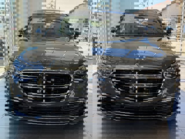 New 2026 Mercedes-Benz S 580 4MATIC Sedan image 2