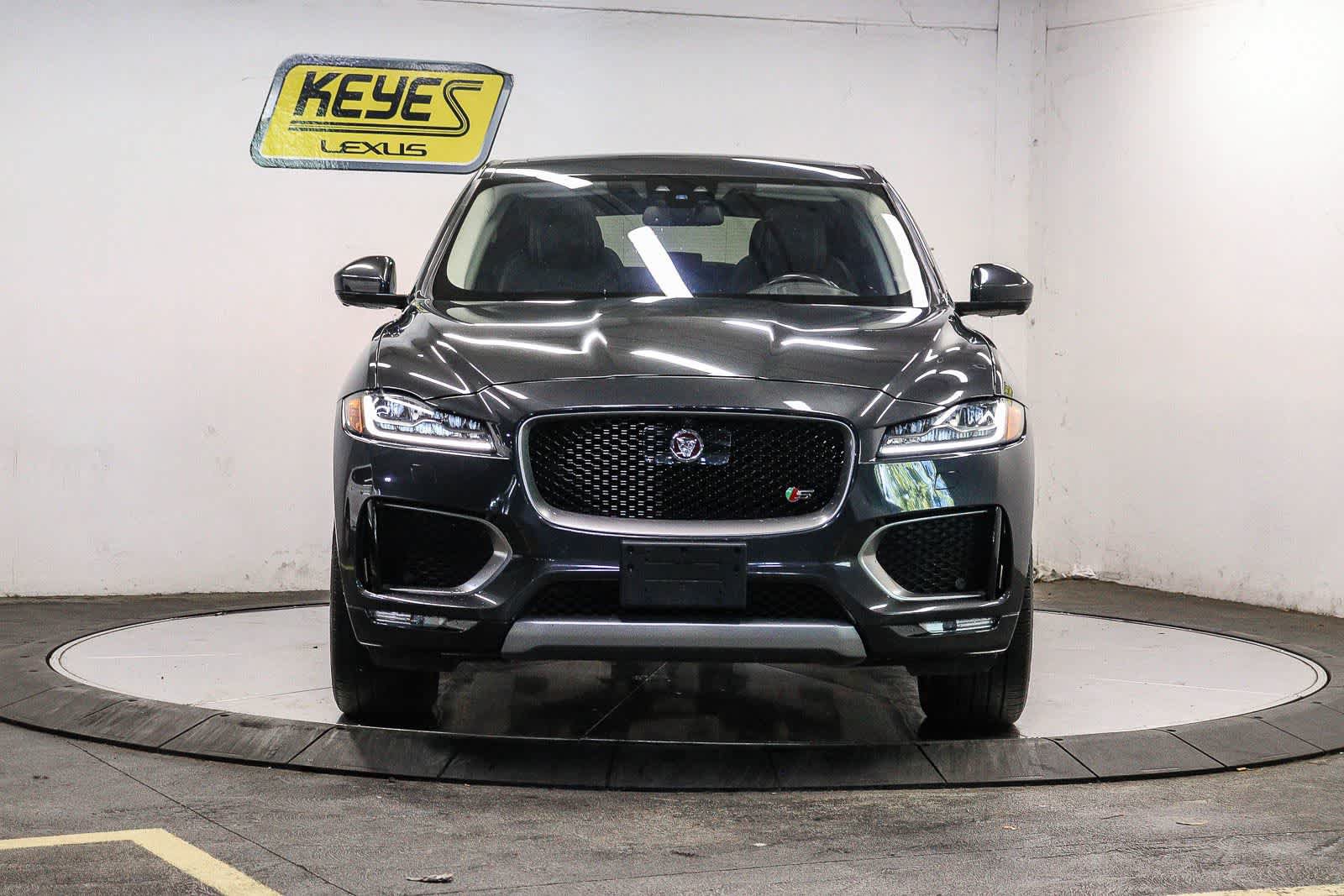 Used 2017 Jaguar F-PACE S AWD/4WD image 6
