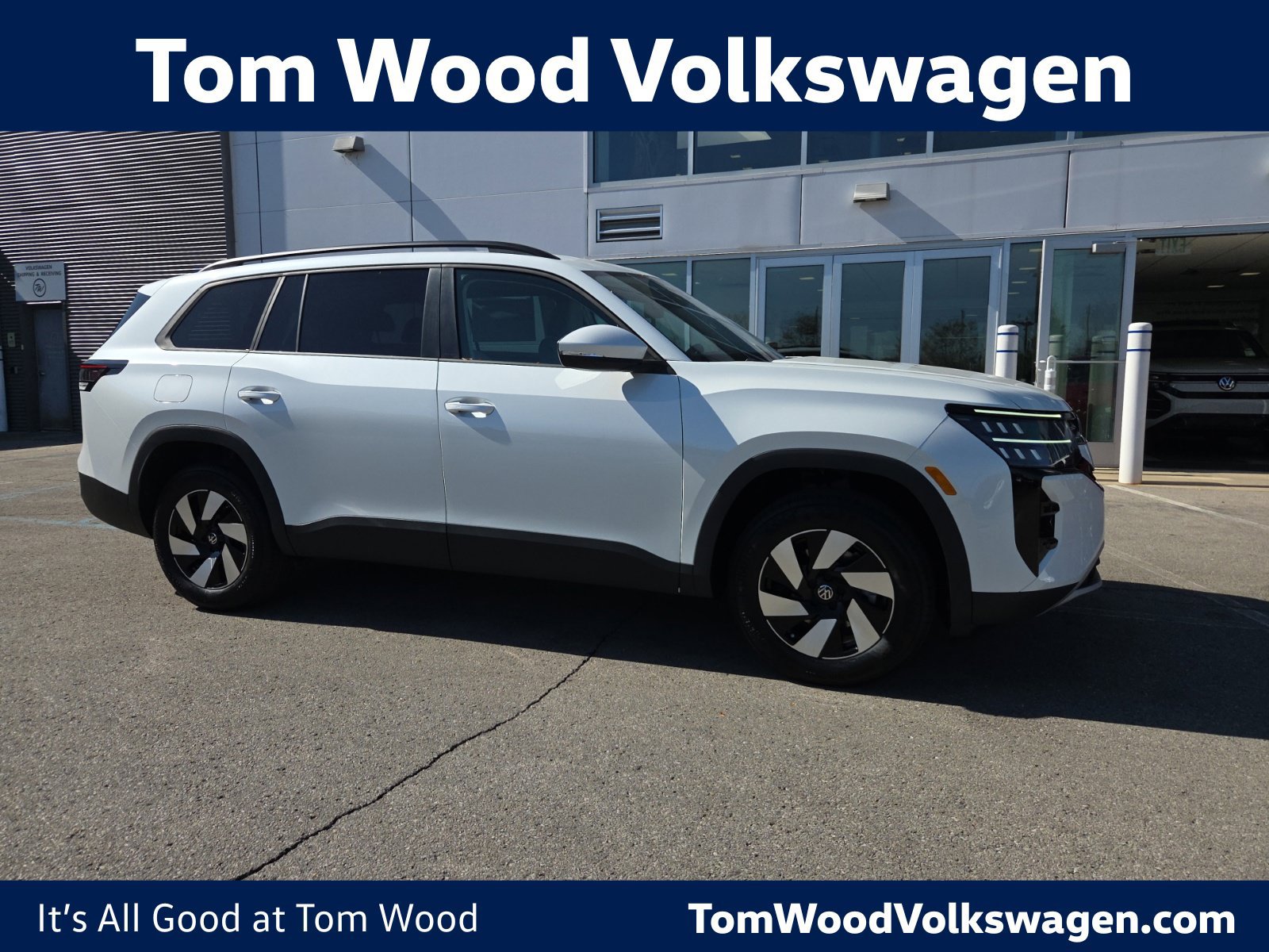 New 2027 Volkswagen Atlas SE AWD/4WD image 1