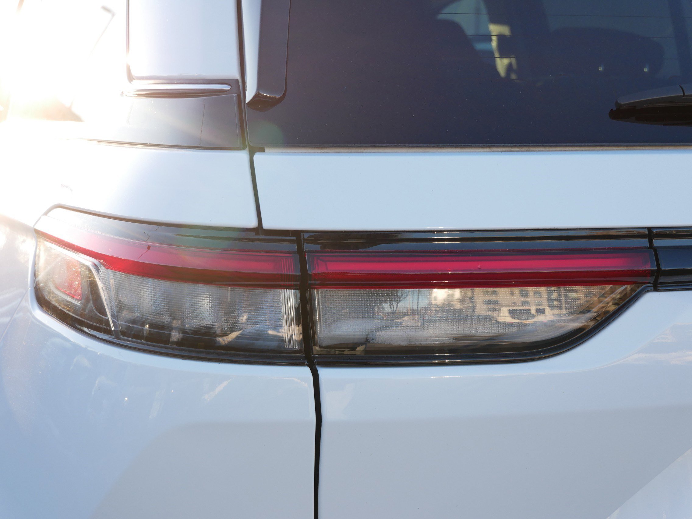 Used 2023 Jeep Grand Cherokee Laredo w/ Luxury Tech Group I image 17