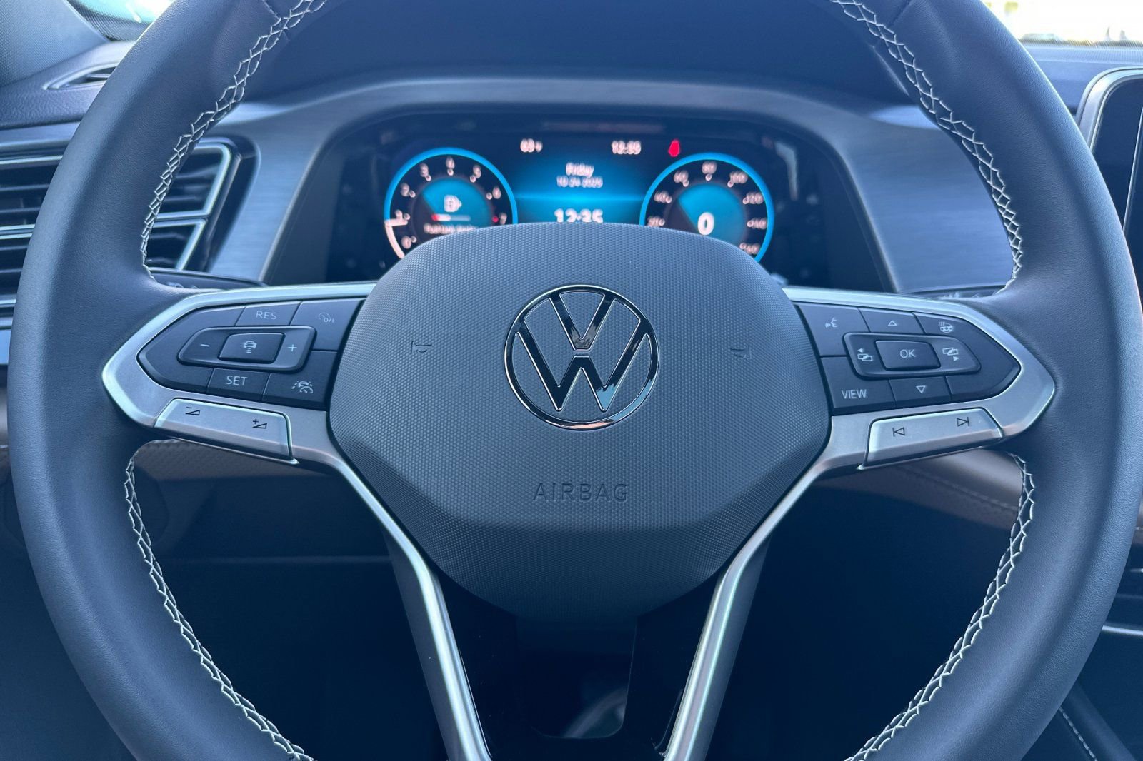 New 2026 Volkswagen Atlas Cross Sport SE image 22