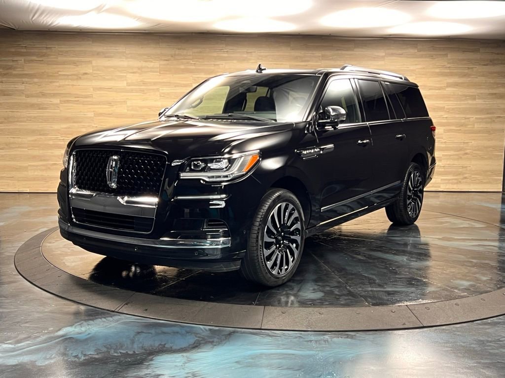 Used 2023 Lincoln Navigator L Black Label image 6