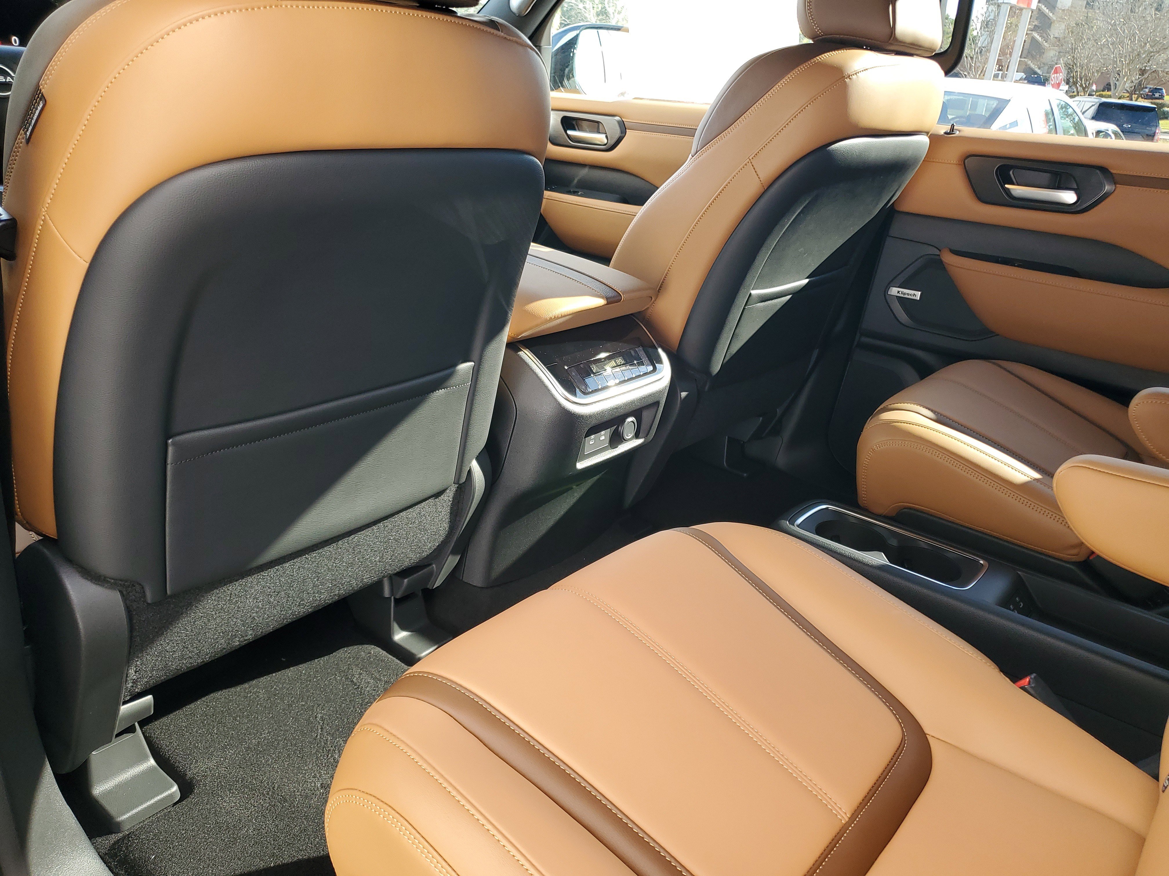 New 2026 Nissan Armada SL w/ Captain's Chari Seat Package image 22