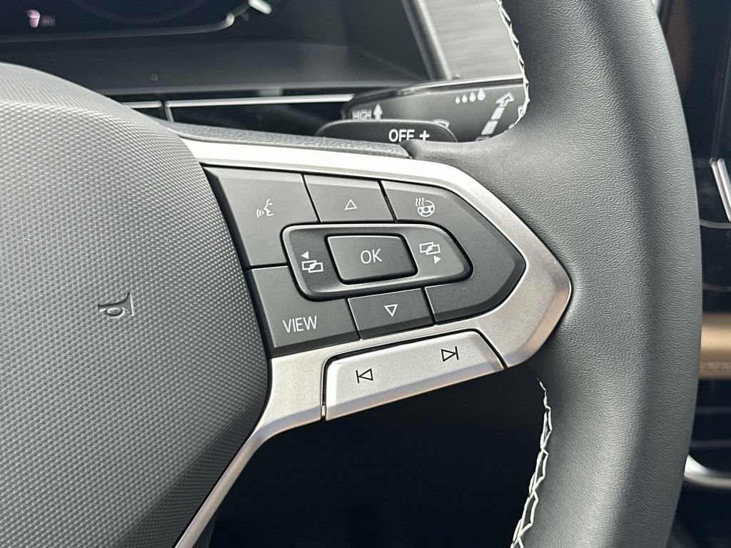 New 2026 Volkswagen Atlas Cross Sport SE AWD/4WD image 16