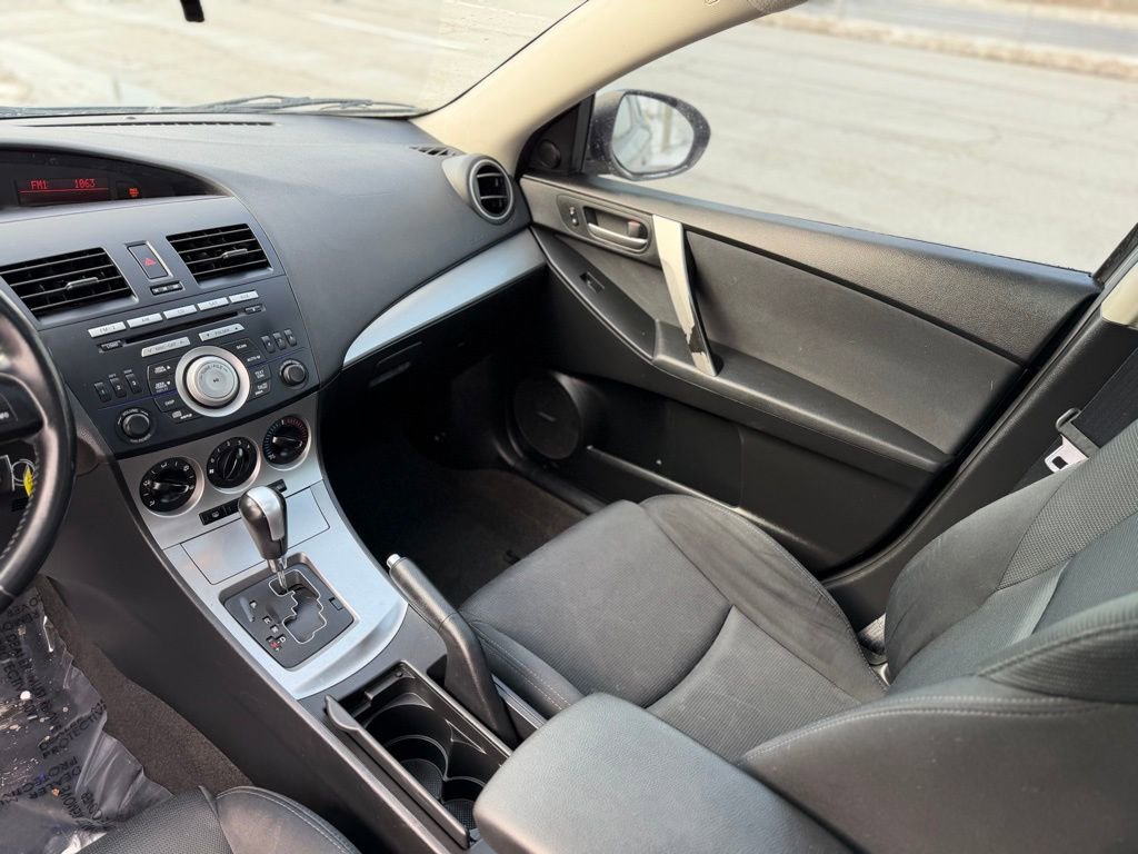 Used 2010 MAZDA MAZDA3 s Sport FWD image 16