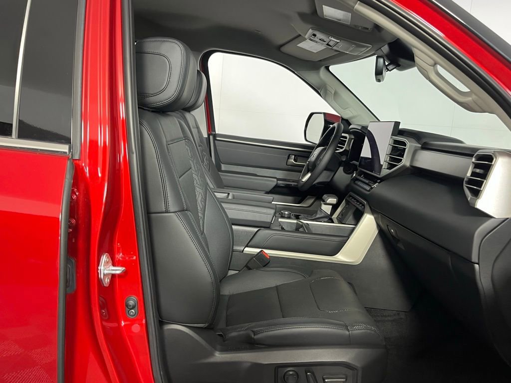 Used 2023 Toyota Tundra Limited image 30