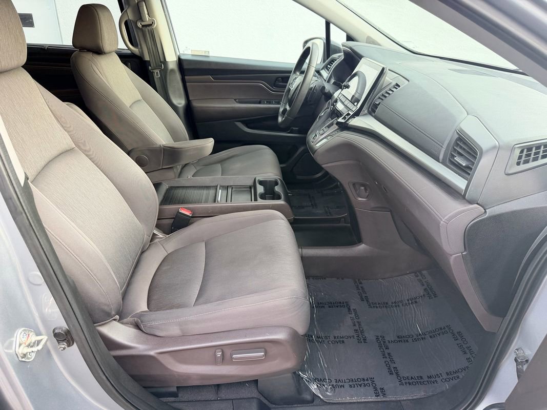 Used 2018 Honda Odyssey EX image 17