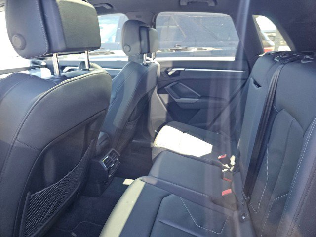 Used 2020 Audi Q3 2.0T Premium Plus image 19