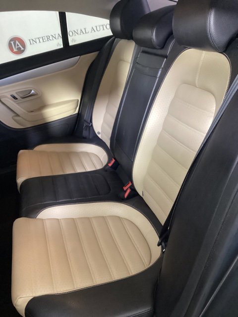 Used 2016 Volkswagen CC Sport image 11