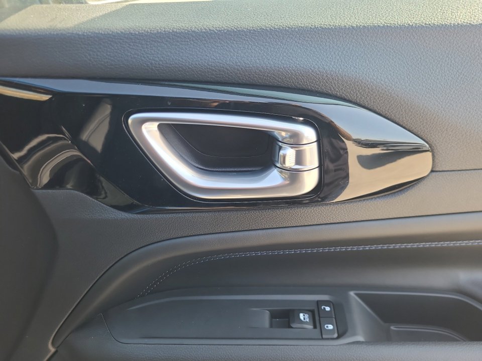 New 2026 Jeep Compass Latitude image 31