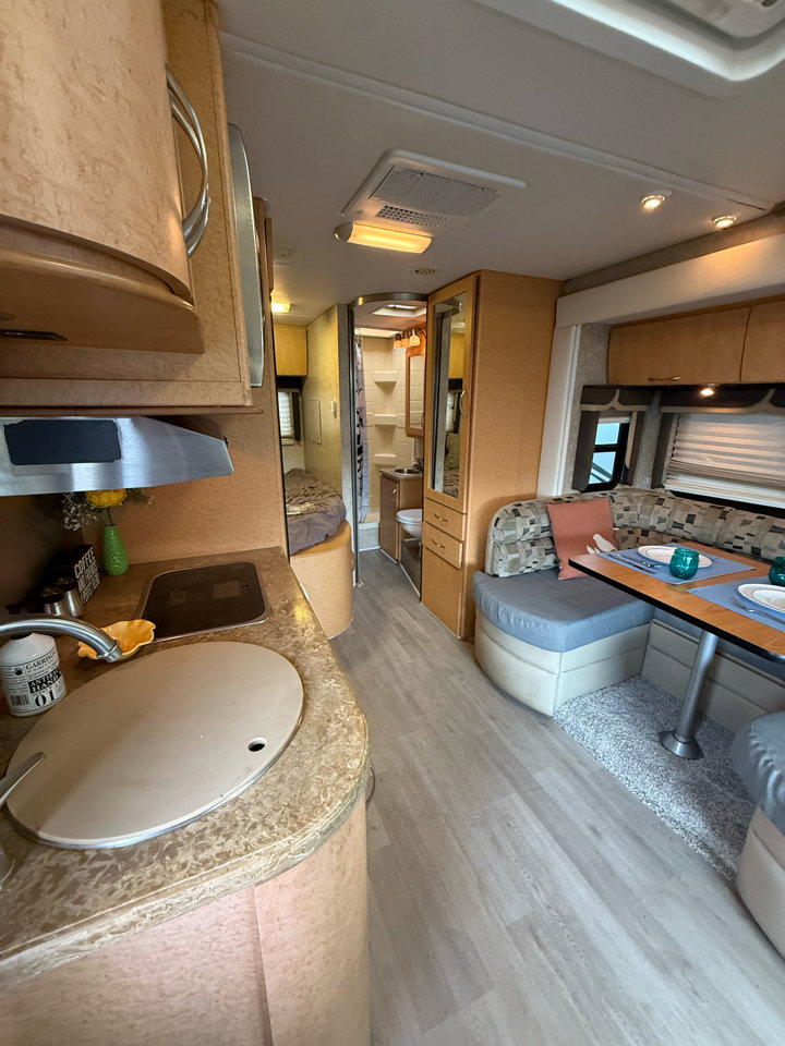 Used 2008 Dodge Sprinter 3500 image 7