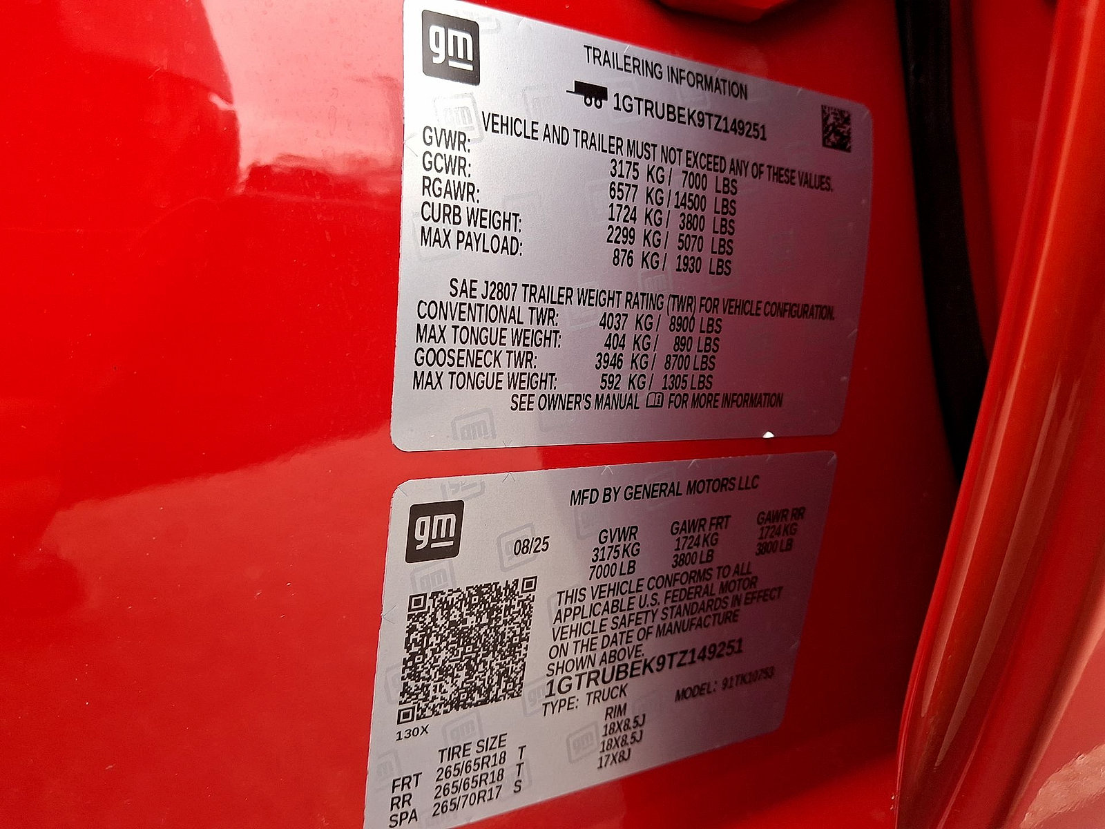 New 2026 GMC Sierra 1500 SLE w/ Preferred Package AWD/4WD image 18