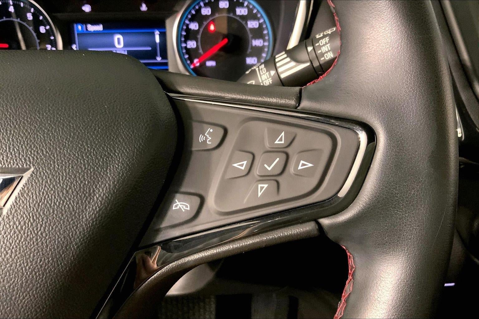 Used 2023 Chevrolet Equinox RS FWD image 19