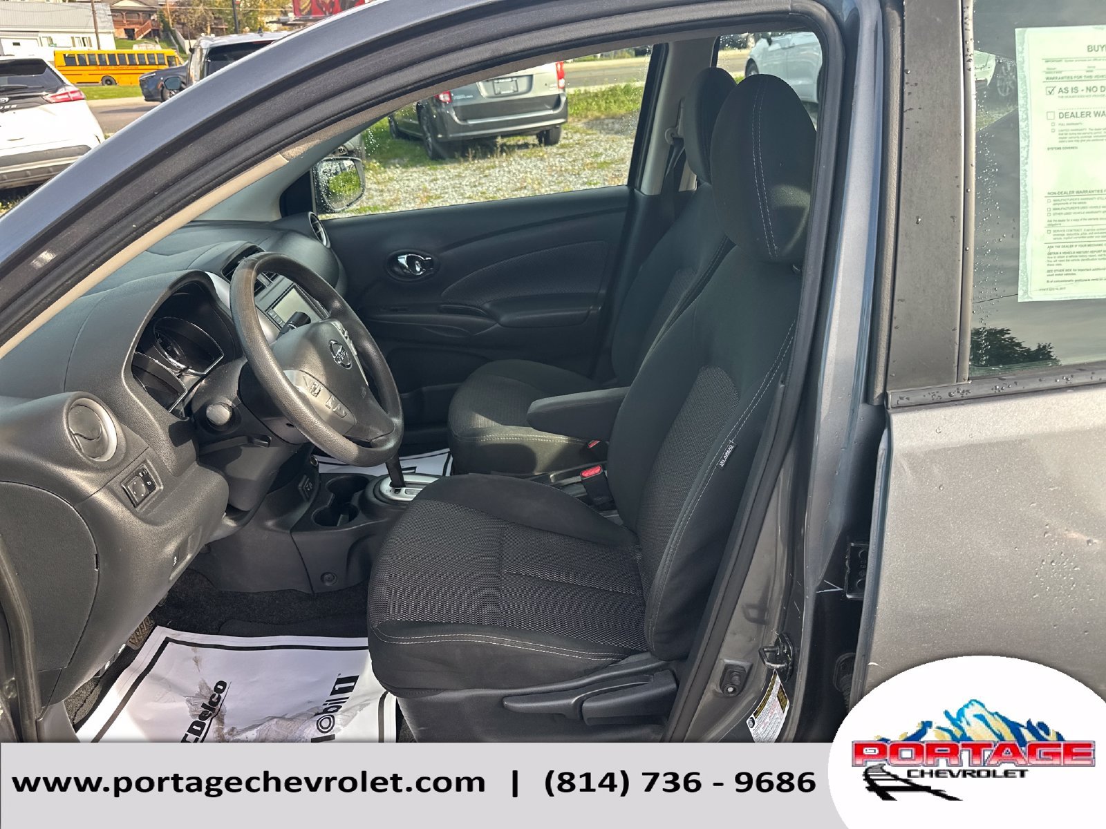 Used 2019 Nissan Versa SV FWD image 10