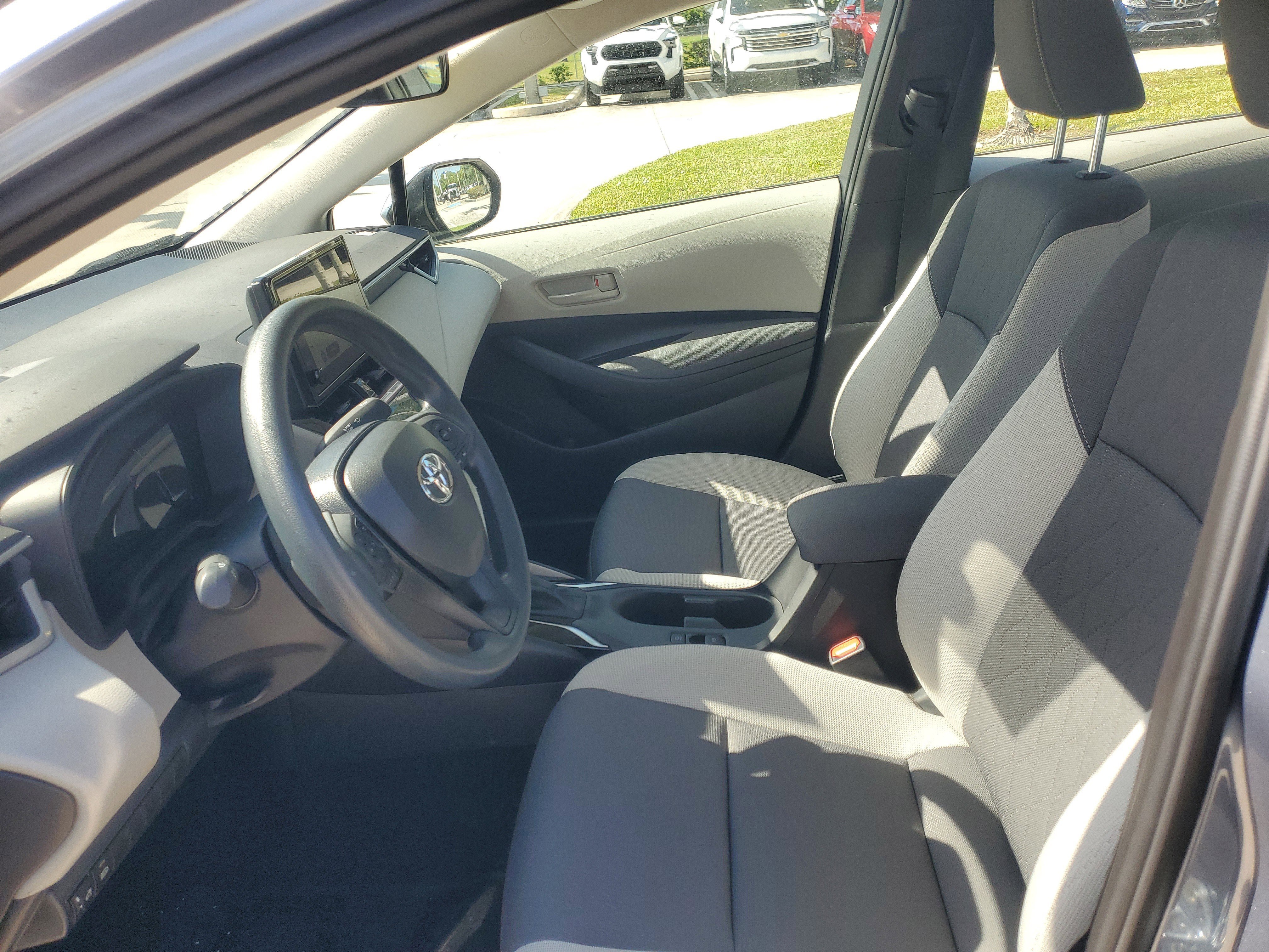 Certified 2026 Toyota Corolla LE FWD image 15