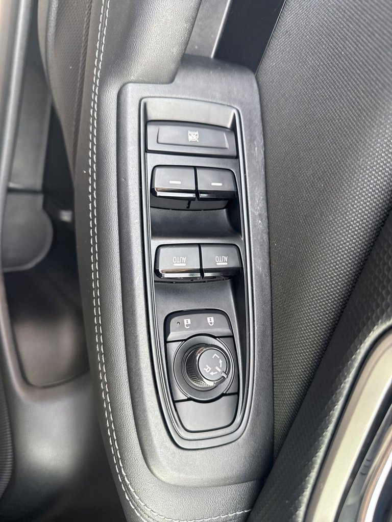 Used 2021 Subaru Forester Premium image 32