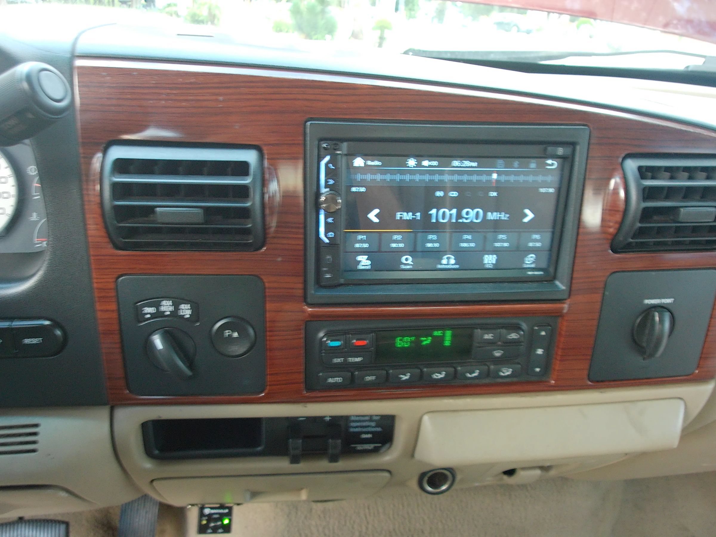 Used 2006 Ford F250 Lariat AWD/4WD image 18