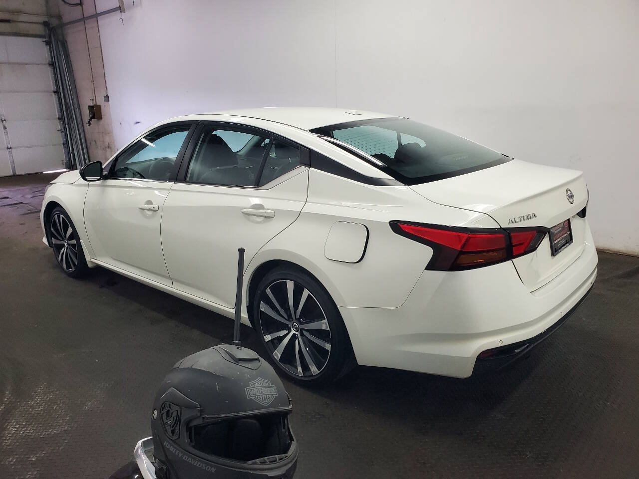 Used 2020 Nissan Altima 2.5 SR FWD image 5