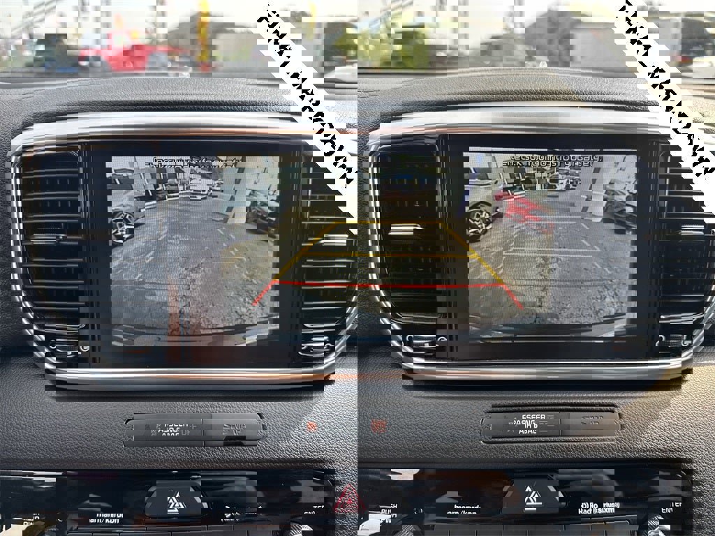 Used 2021 Kia Sportage EX w/ EX Technology Package image 27