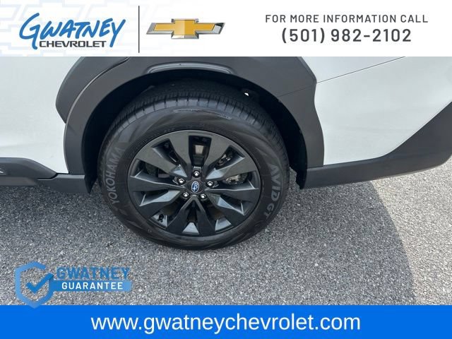 Used 2025 Subaru Outback Onyx Edition XT AWD/4WD image 10