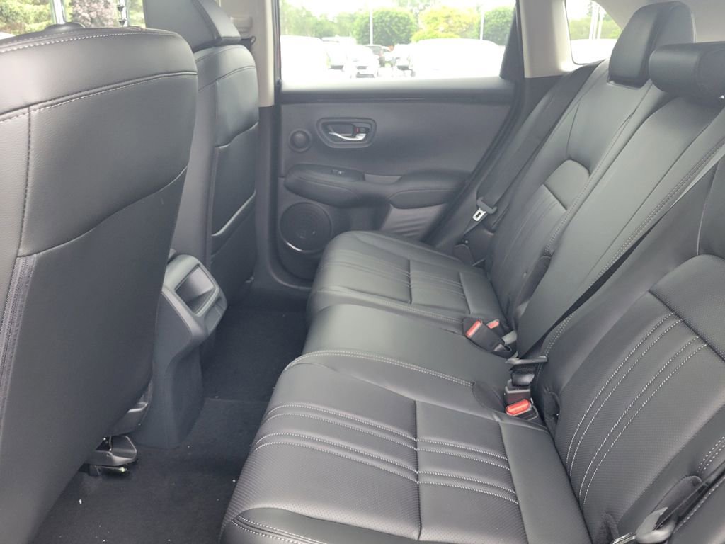 New 2026 Honda HR-V EX-L image 30