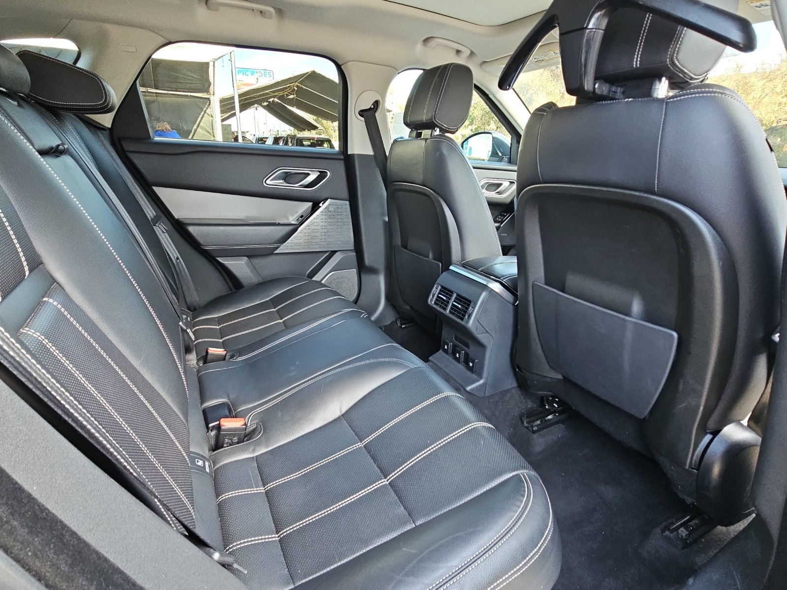 Used 2020 Land Rover Range Rover Velar S AWD/4WD image 11