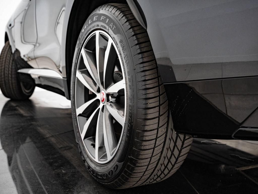 Used 2023 Jaguar F-PACE S AWD/4WD image 49