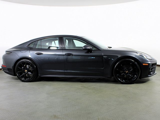 New 2025 Porsche Panamera 4 image 8