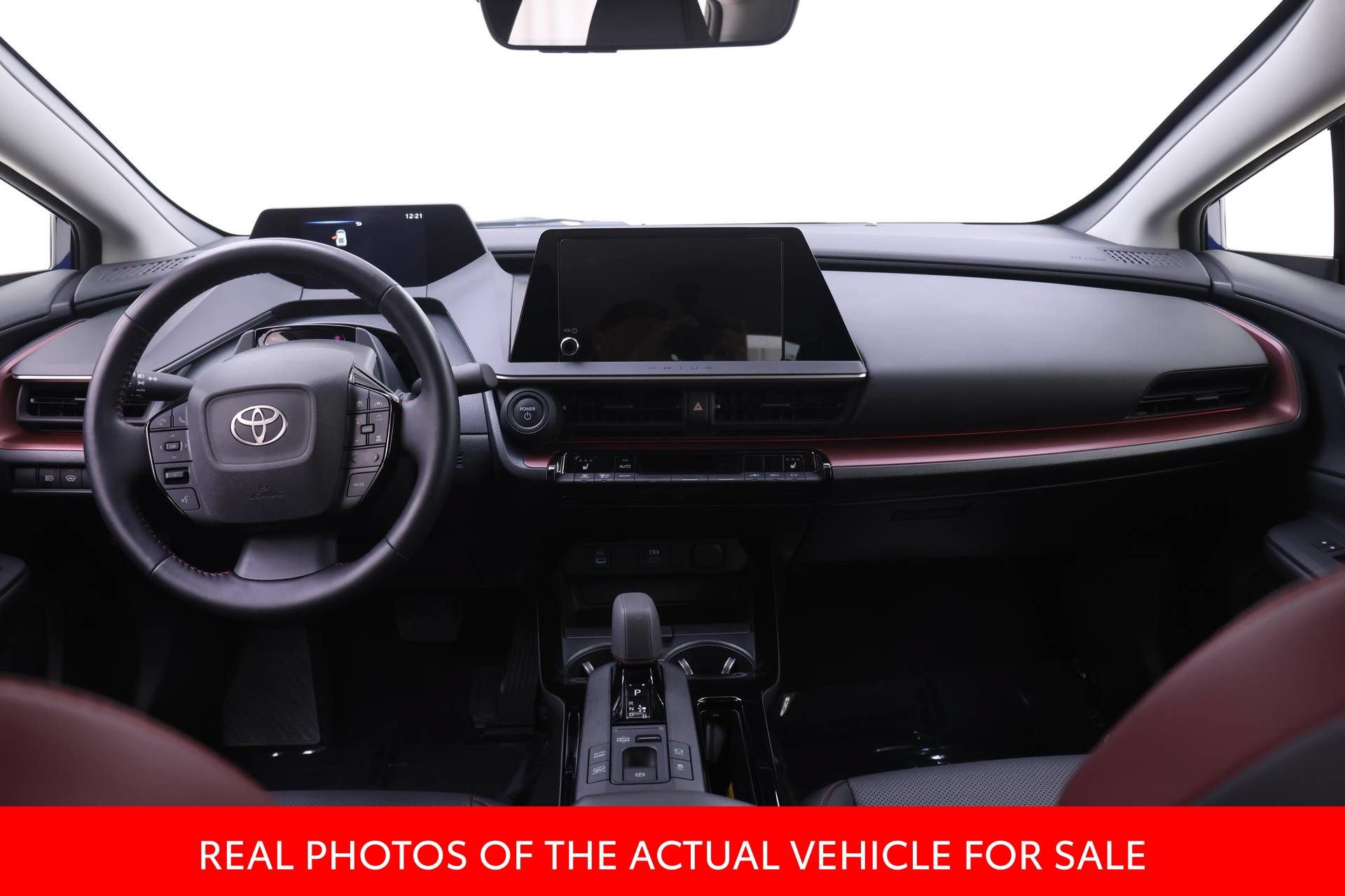 Certified 2024 Toyota Prius Prime FWD image 5