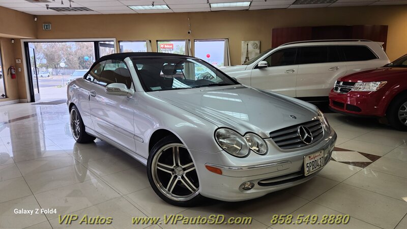 Used 2005 Mercedes-Benz CLK 320 Cabriolet image 1