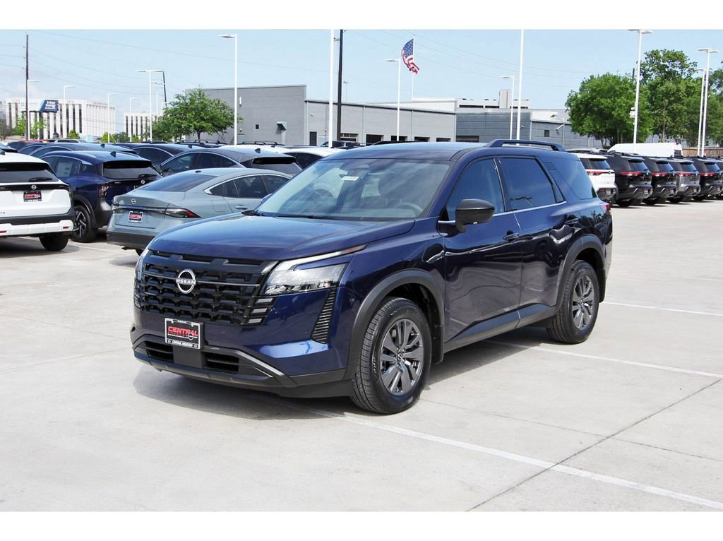 New 2026 Nissan Pathfinder SV image 2