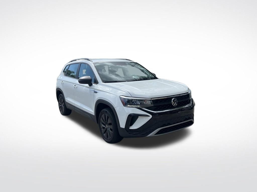 Used 2022 Volkswagen Taos S FWD image 2