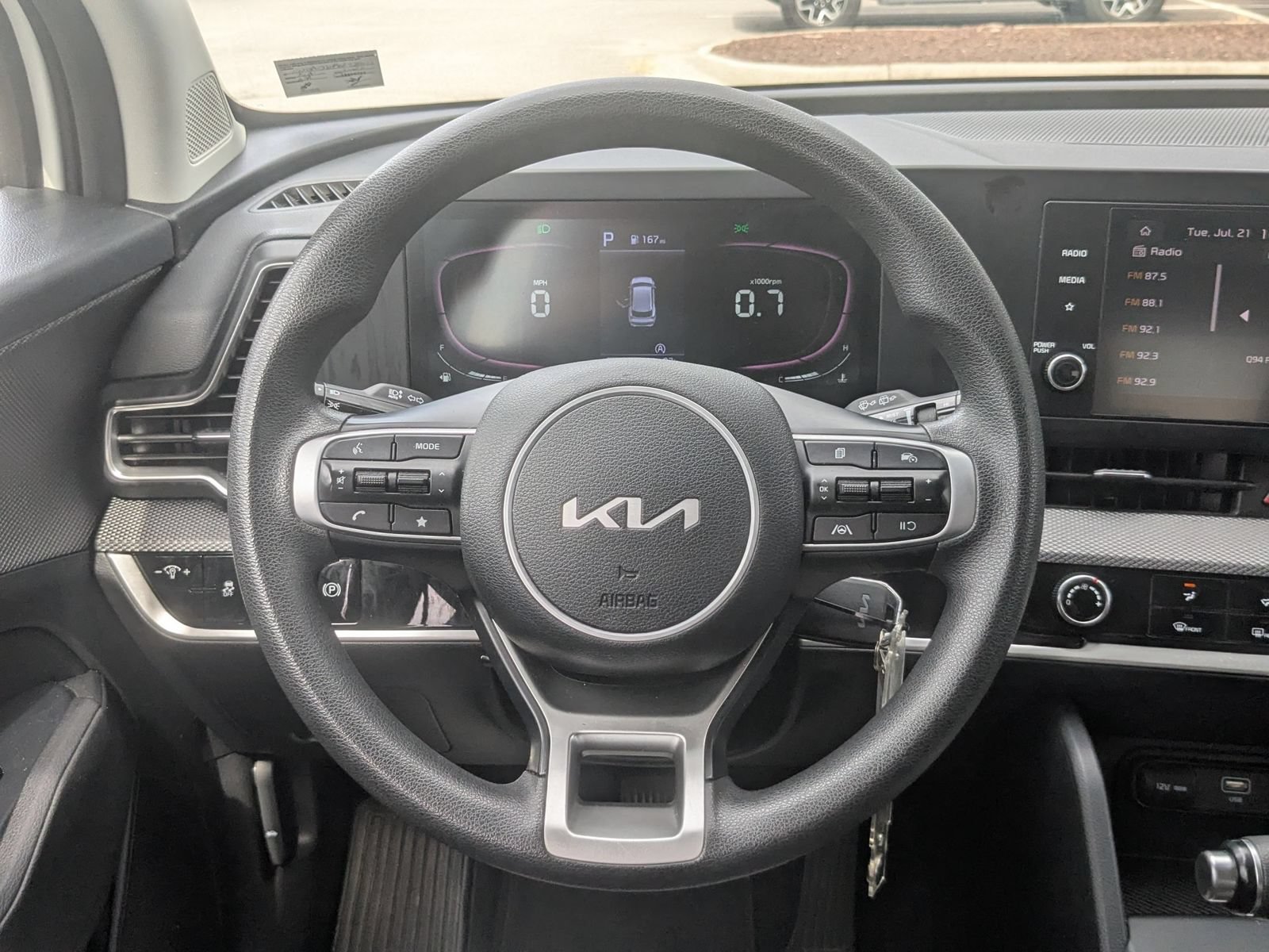 Used 2024 Kia Sportage LX FWD image 29