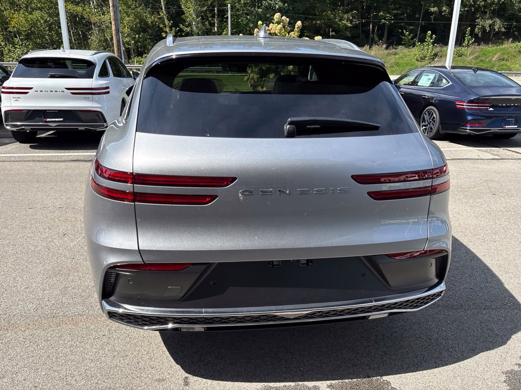 New 2027 Genesis GV70 2.5T Advanced AWD/4WD image 4