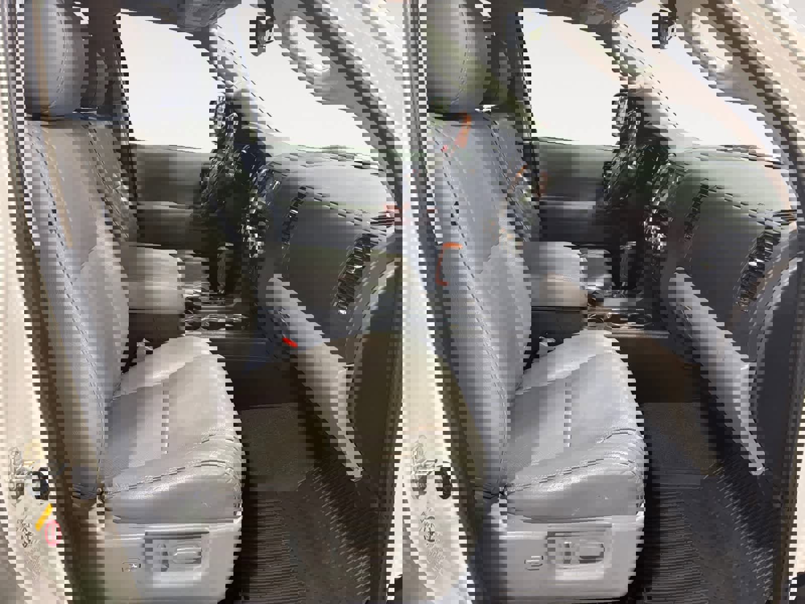 Used 2020 Toyota Sequoia Platinum image 16